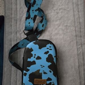 Wrangler Blue and Black Crossbody Bag